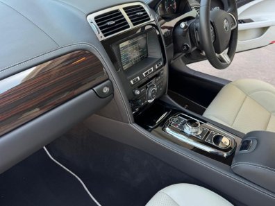 Jaguar XK Signature Edition 5.0LT V8 petrol