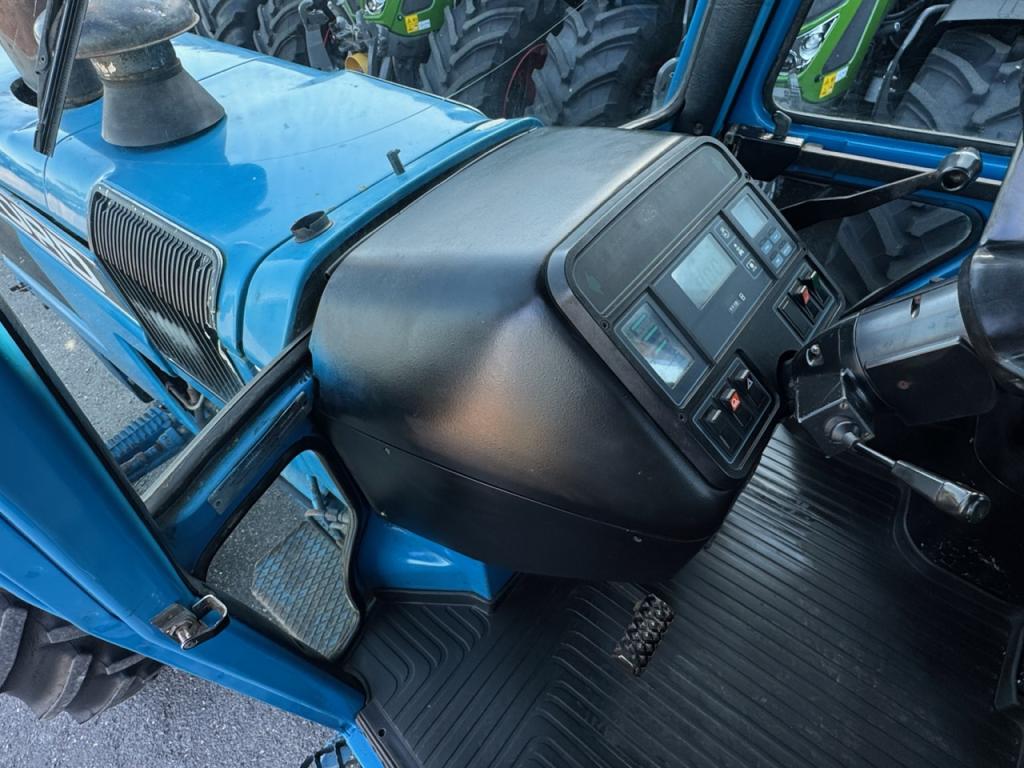 Ford 8830 Super-Q