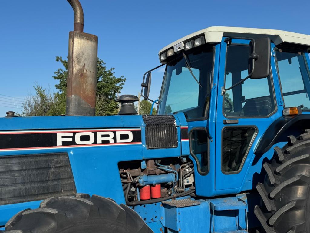 Ford 8830 Super-Q
