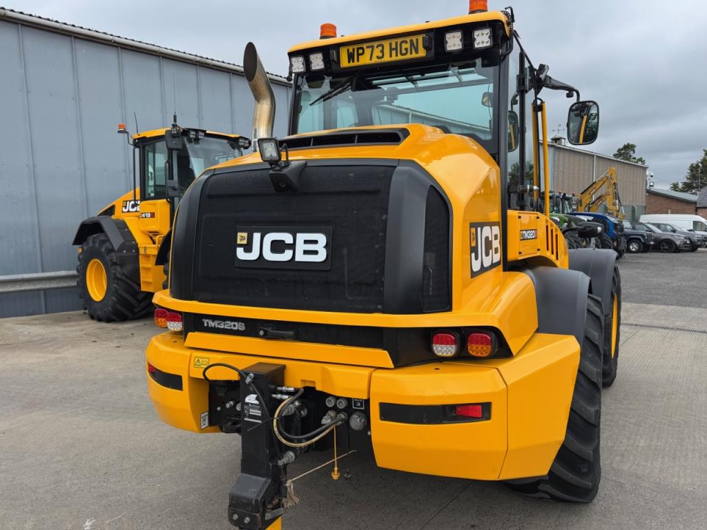 JCB 320S