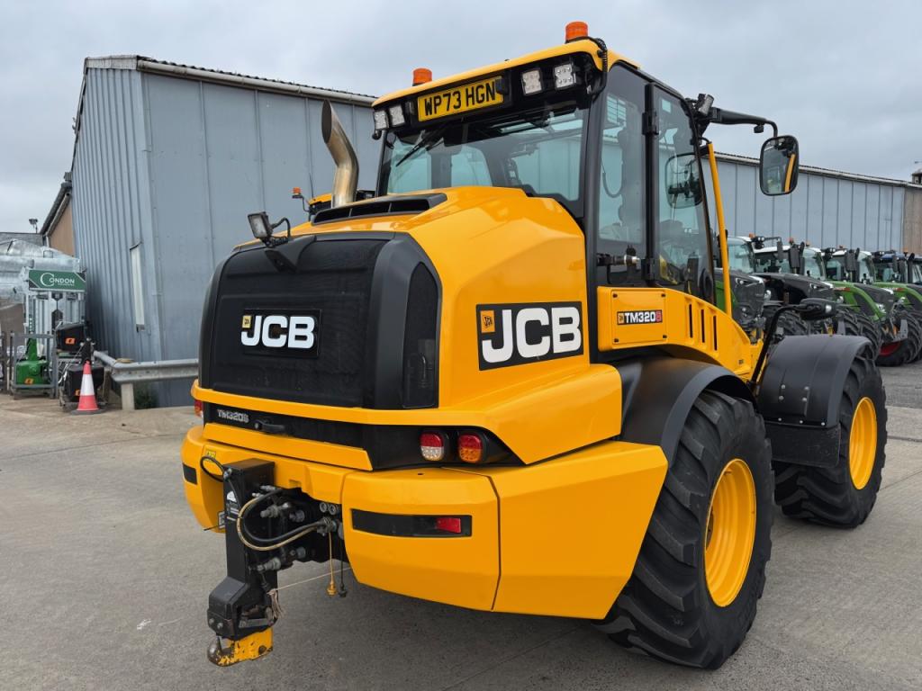 JCB 320S
