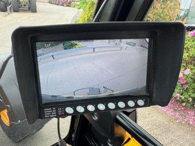 JCB 320S
