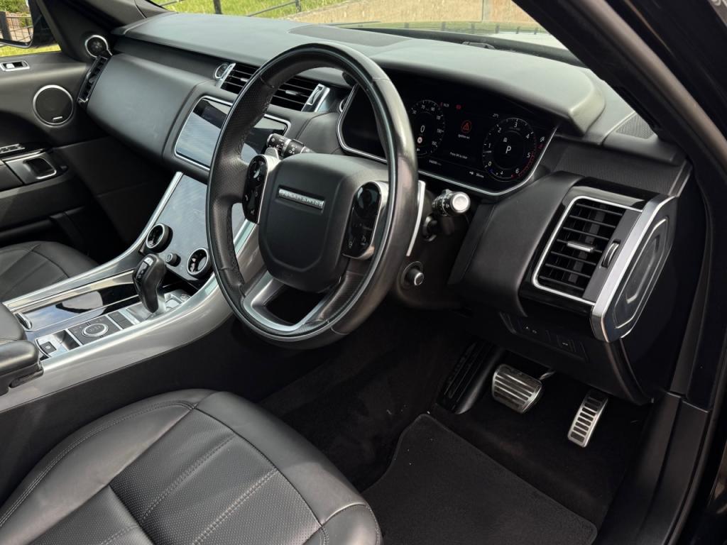Range Rover Sport HSE R-Dynamic D300