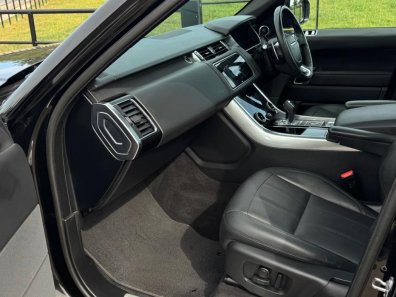 Range Rover Sport HSE R-Dynamic D300