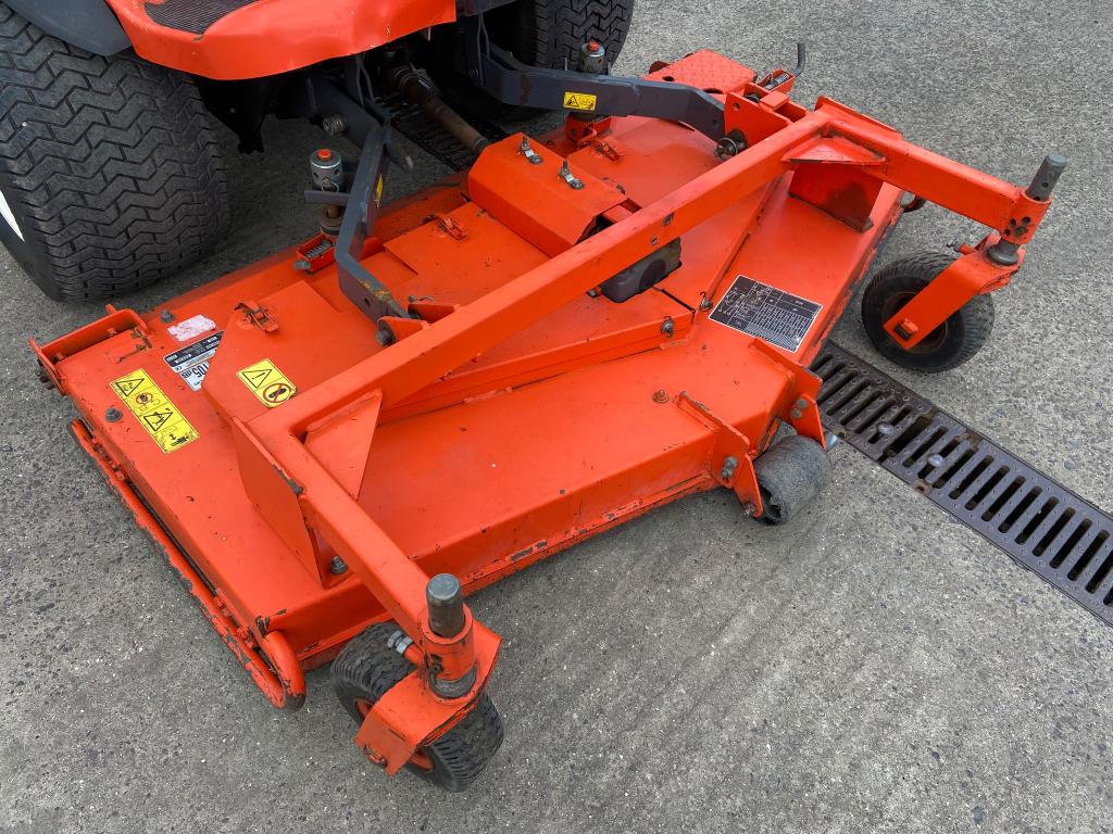 Kubota F3890 mower