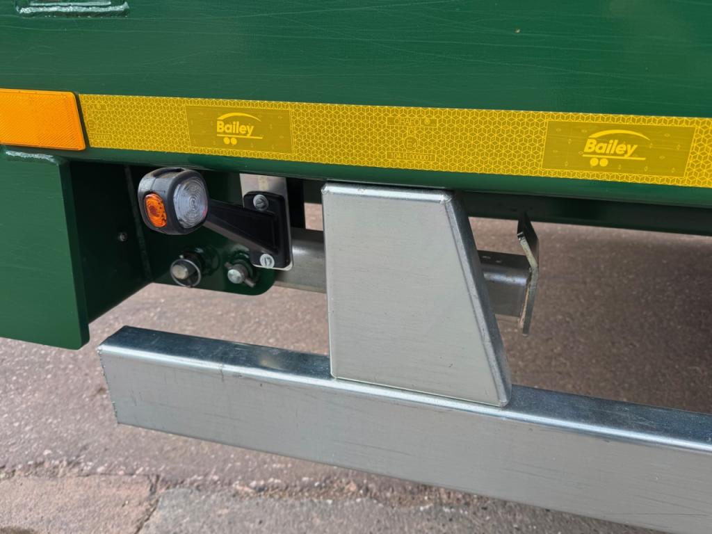 Bailey 20 Ton Flat Deck Low Loader
