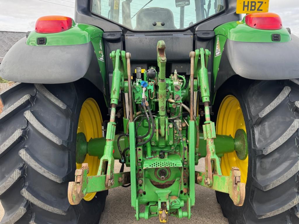 John Deere 6830 Standard