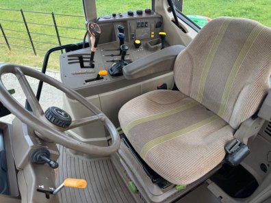 John Deere 6830 Standard
