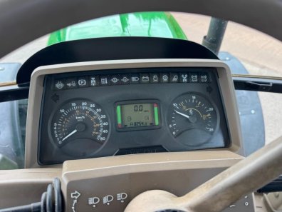 John Deere 6830 Standard