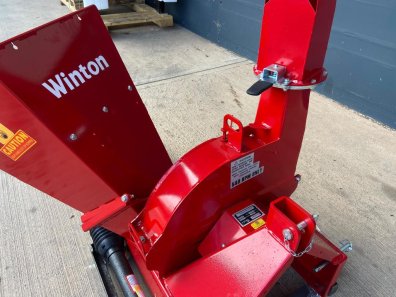 Winton wood chipper