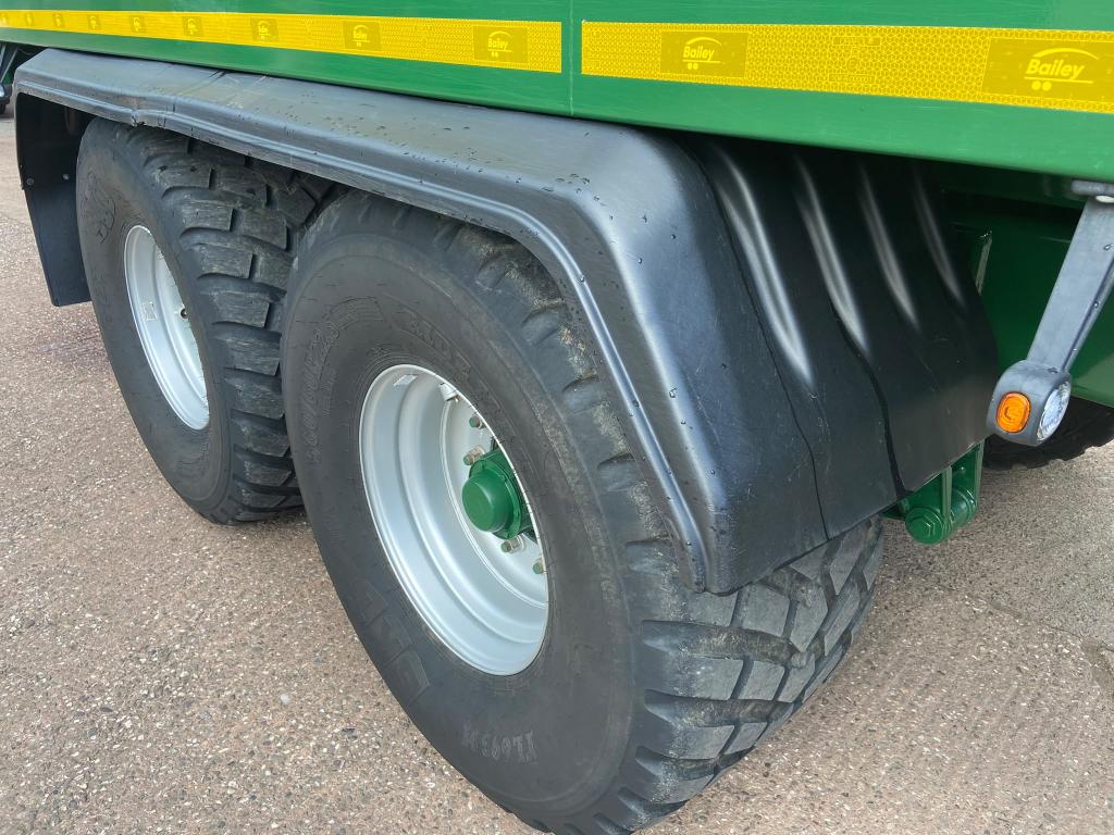 Bailey 16 ton TB silage trailer