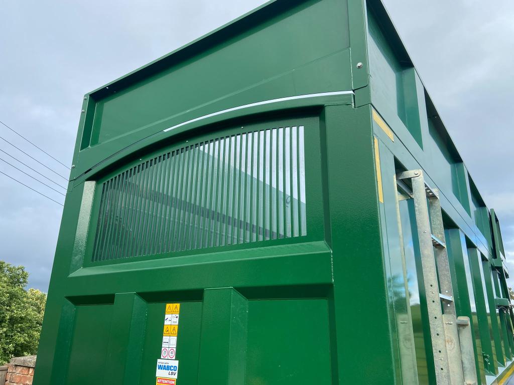 Bailey 16 ton TB silage trailer