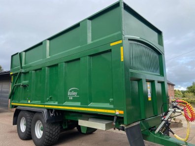 Bailey 16 ton TB silage trailer