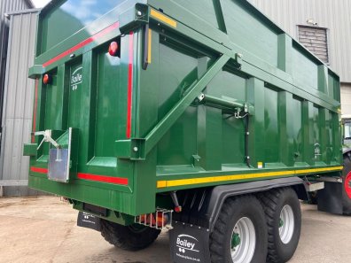 Bailey 16 ton TB silage trailer