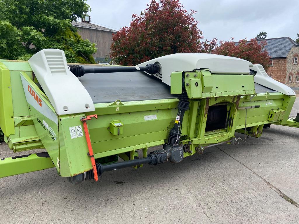 Claas 610 direct disc whole crop header