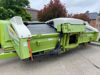 Claas 610 direct disc whole crop header