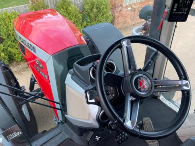 Massey Ferguson 8S.245