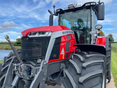 Massey Ferguson 8S.245