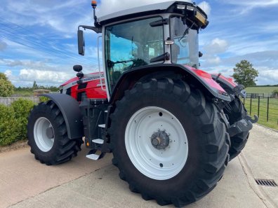 Massey Ferguson 8S.245