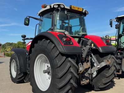 Massey Ferguson 8732