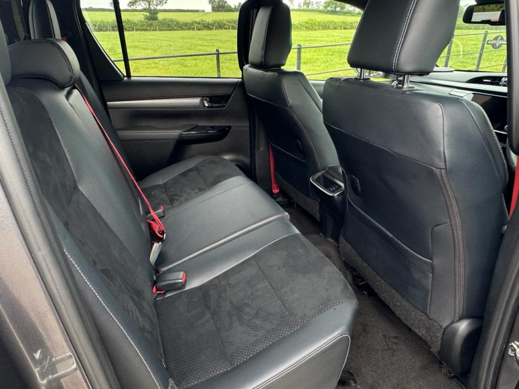 Toyota Hi-Lux GR Sport 2.8 diesel