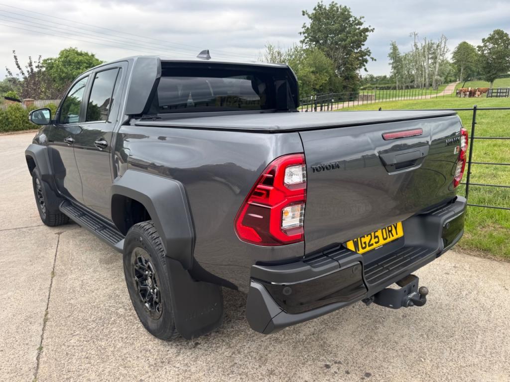 Toyota Hi-Lux GR Sport 2.8 diesel