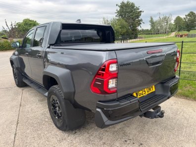 Toyota Hi-Lux GR Sport 2.8 diesel