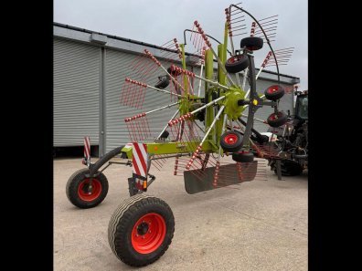 Claas 2800 trend twin rotor rake