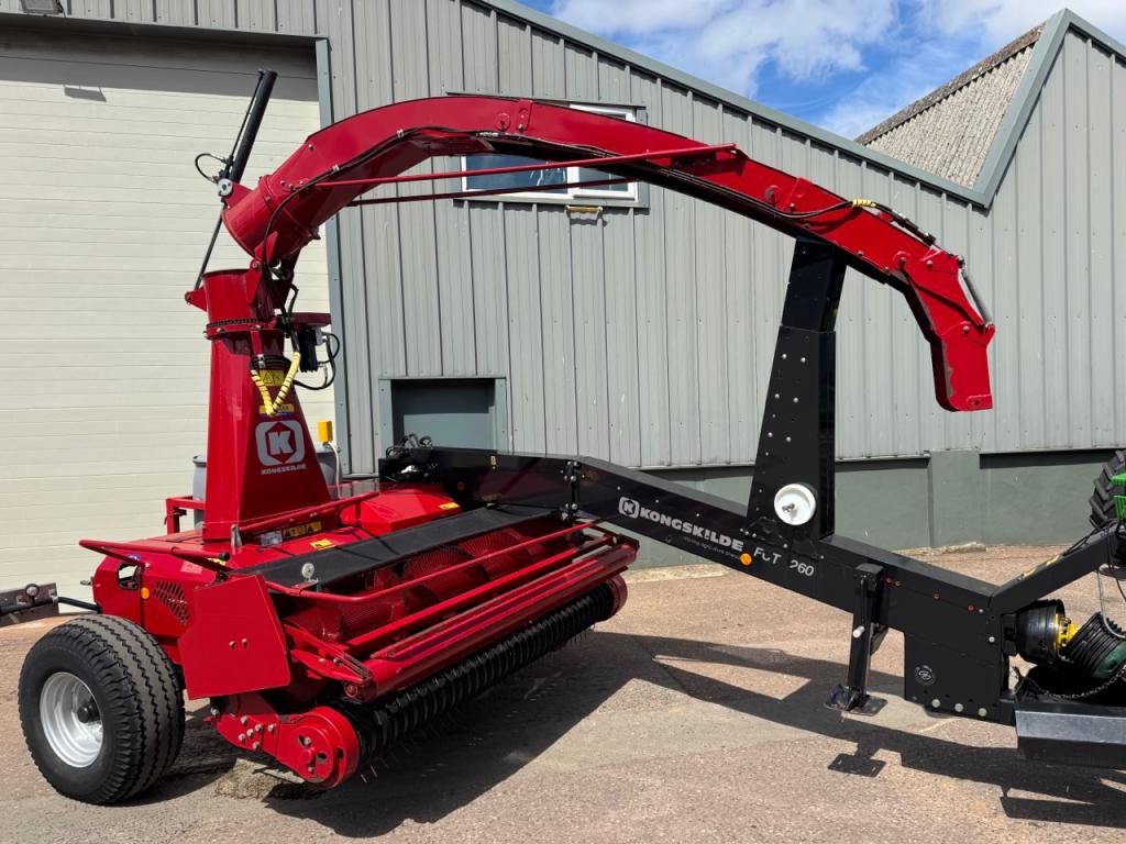 JF FCT 1260 trailed forager