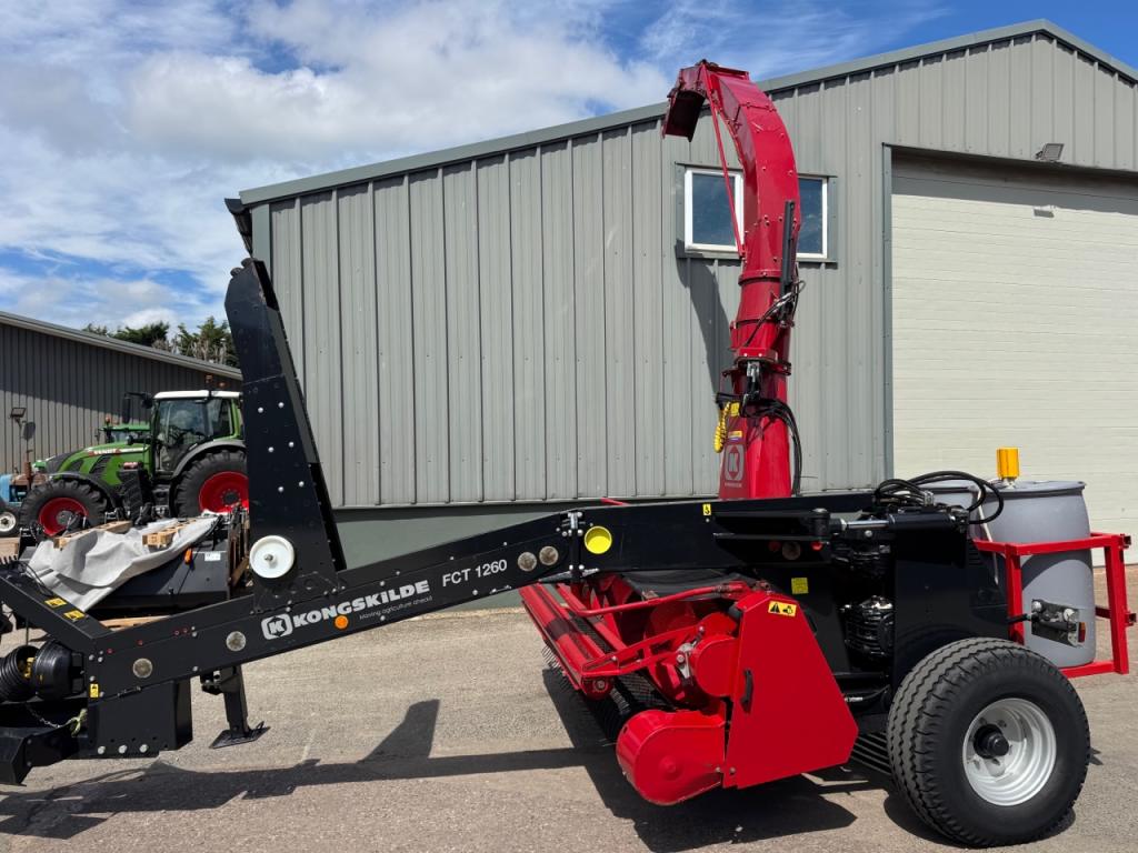 JF FCT 1260 trailed forager
