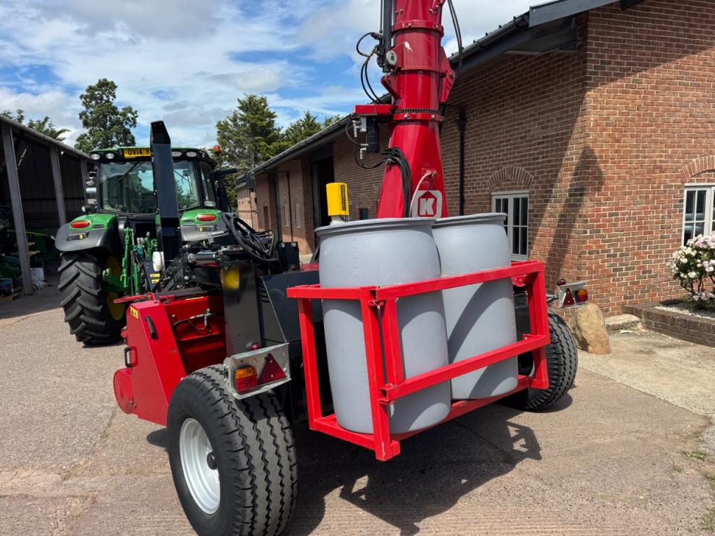 JF FCT 1260 trailed forager
