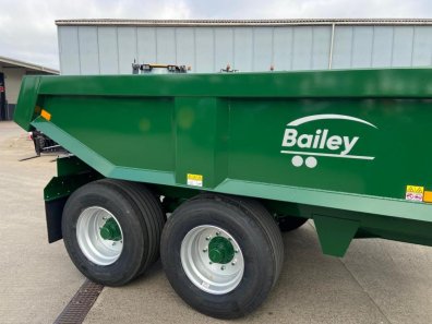 Bailey 10 Ton dump trailer