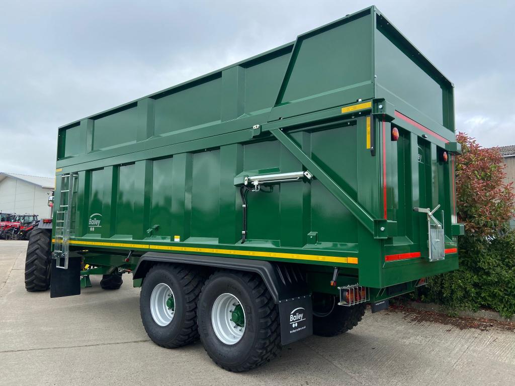 Bailey 18 ton TB silage trailer
