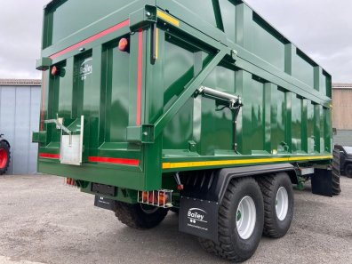 Bailey 18 ton TB silage trailer