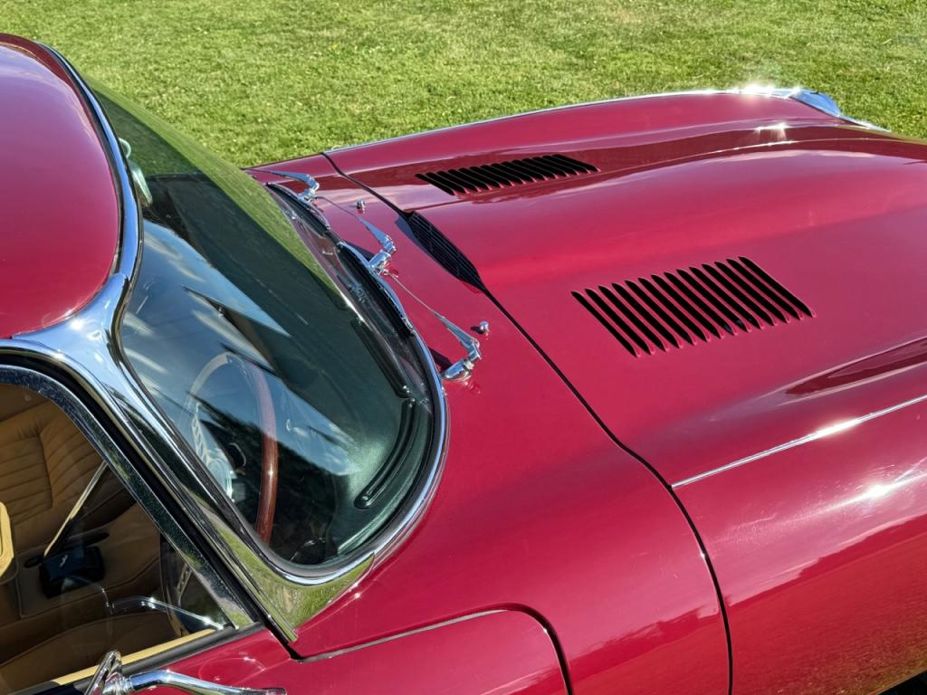 Jaguar E-Type Mkll Coupe 4.2 Litre