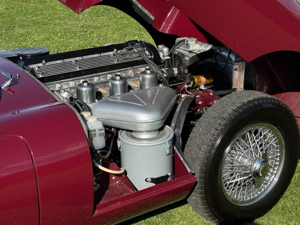 Jaguar E-Type Mkll Coupe 4.2 Litre