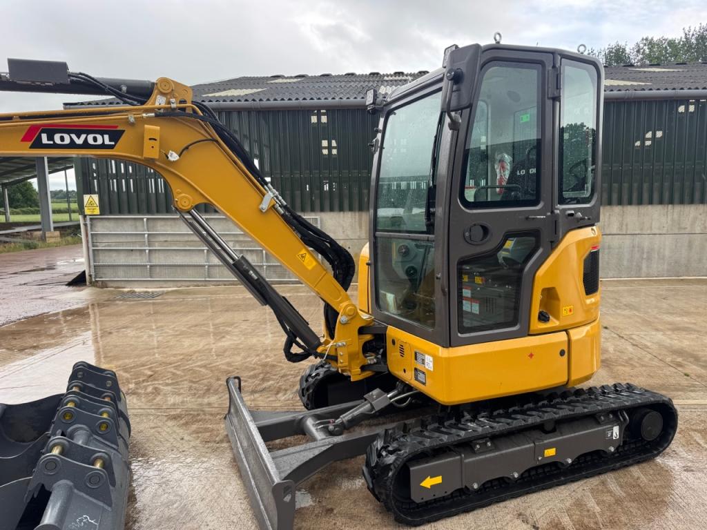 Lovol FR36F-U 3.7 Ton digger