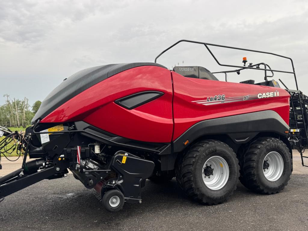 Case LB436 HD baler