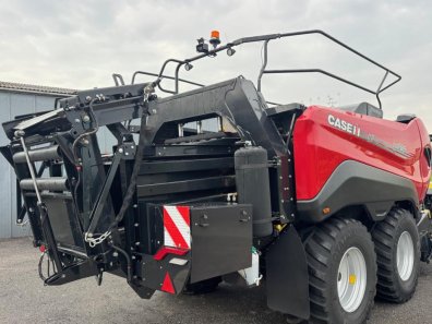 Case LB436 HD baler