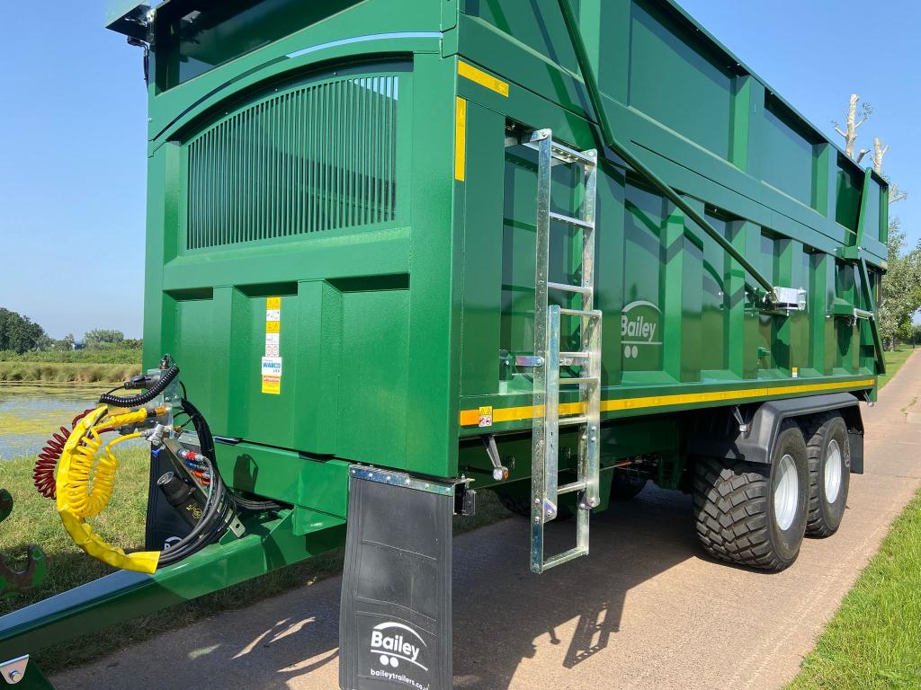 Bailey 18 ton TB silage trailer