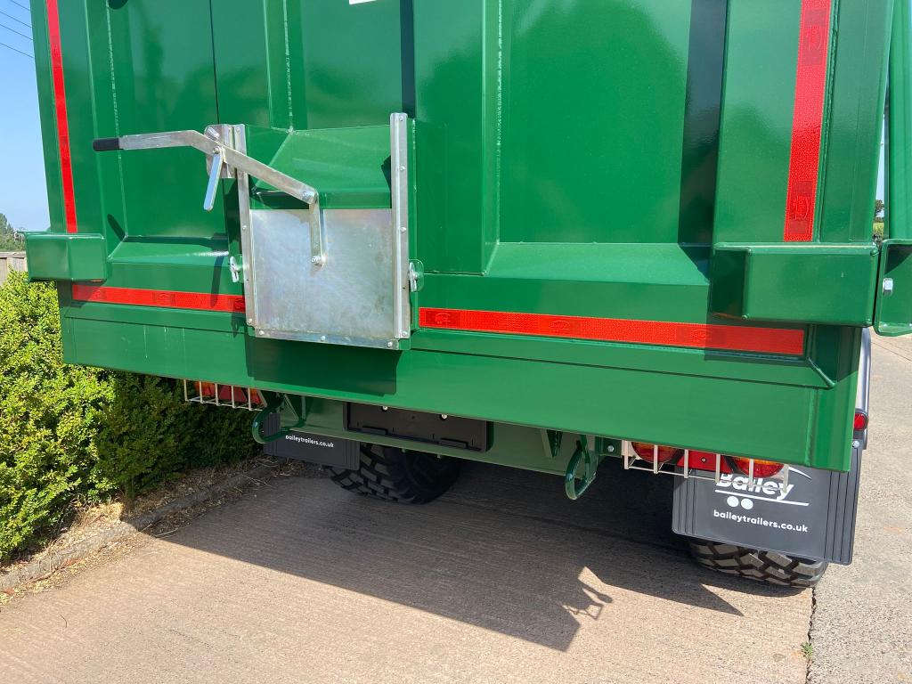 Bailey 18 ton TB silage trailer