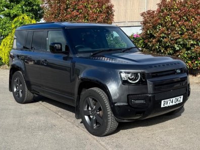 Land Rover Defender 110 Hard Top HSE X-Dynamic D350