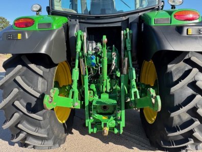 John Deere 6125R