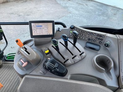 John Deere 6125R