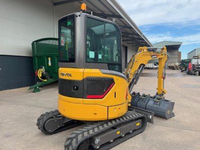 Lovol FR26F-U 2.7 Ton digger