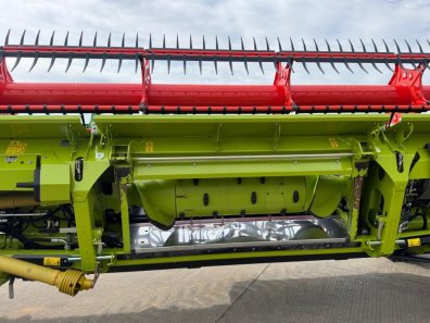 Claas Trion 730TT
