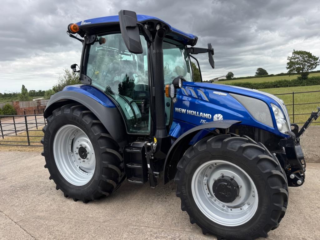 New Holland T5.145 Blue Power