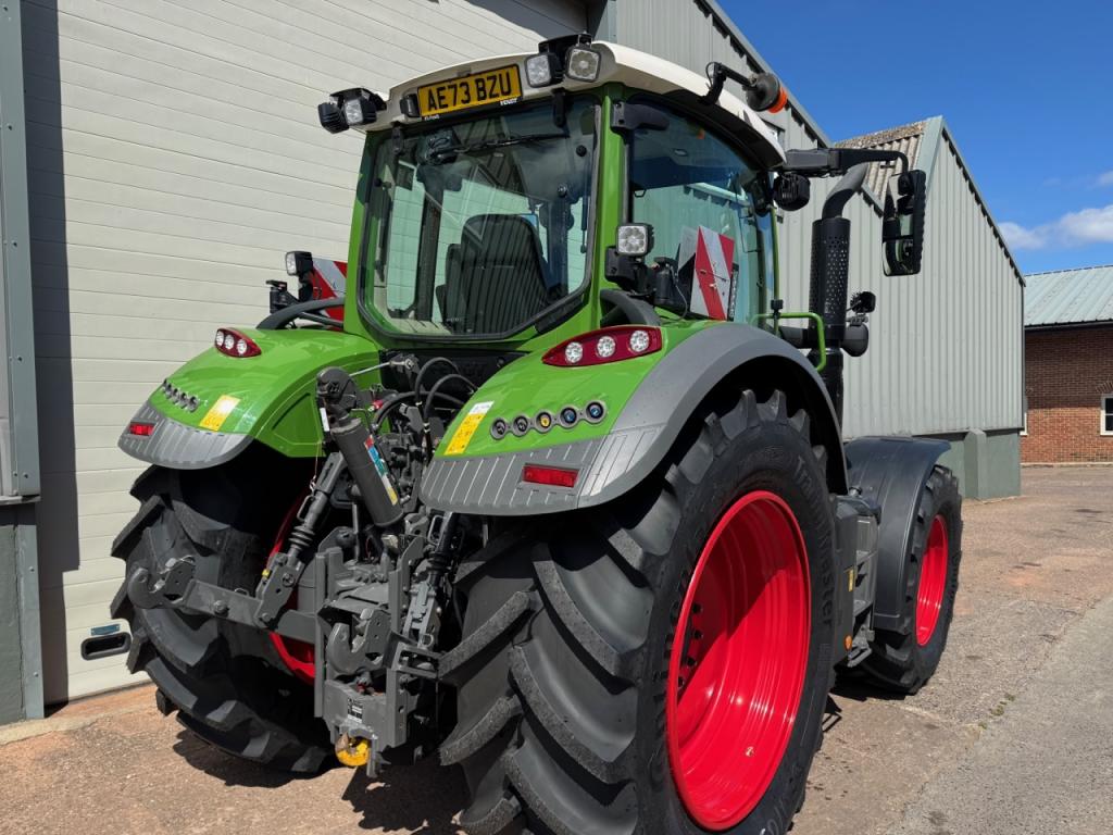 Fendt 718 Profi Plus