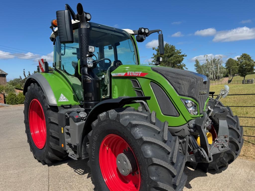 Fendt 718 Profi Plus