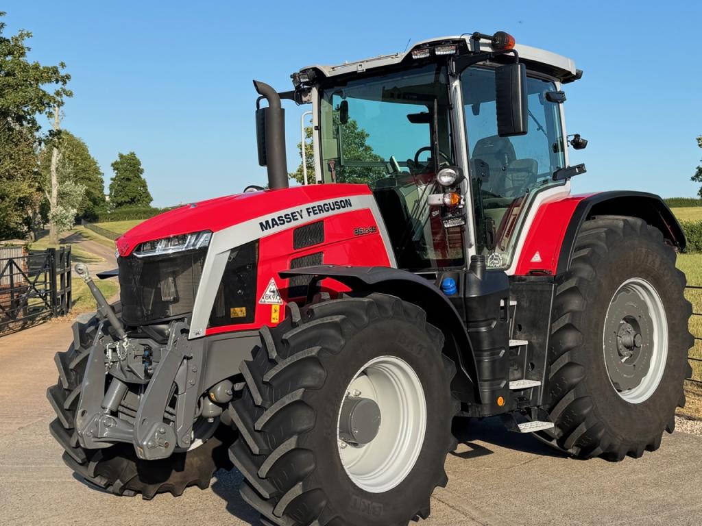 Massey Ferguson 8S.245